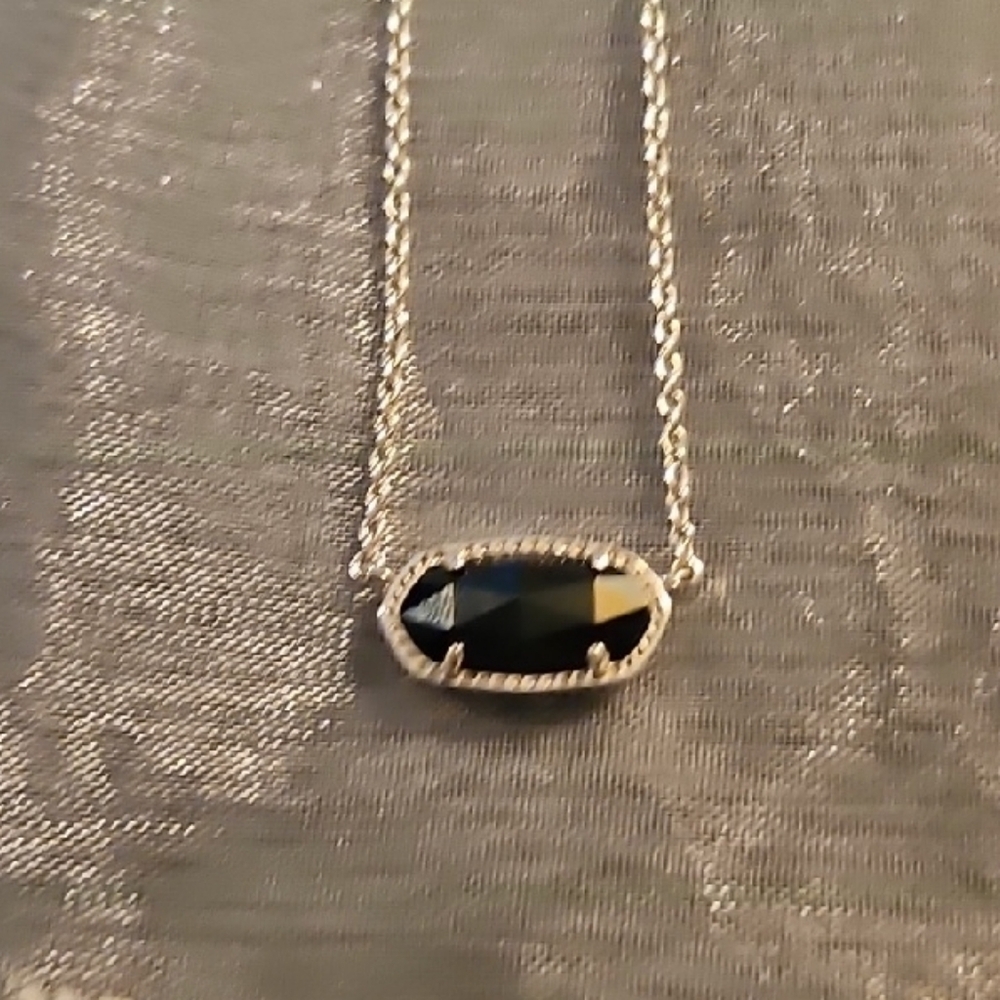 KENDRA SCOTT Elise Silver Necklace with Black Pendant, Like New
